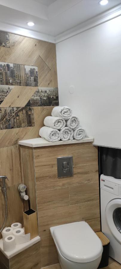 Studio Apartman โตรกีร์ ภายนอก รูปภาพ